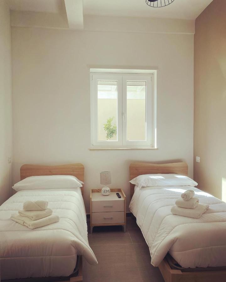 Naturelais Monopoli Luaran gambar