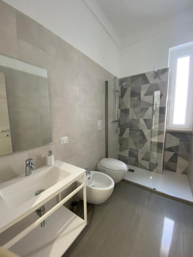 Naturelais Monopoli Luaran gambar